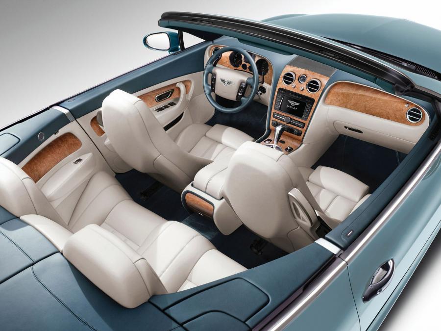  Bentley Continental GTC Speed 2009 года  (фото 42 из 44)
